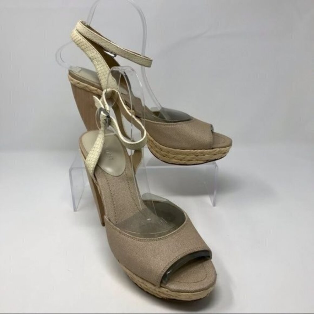 Nine West Casting Platform Sandals w/Reptile 10M